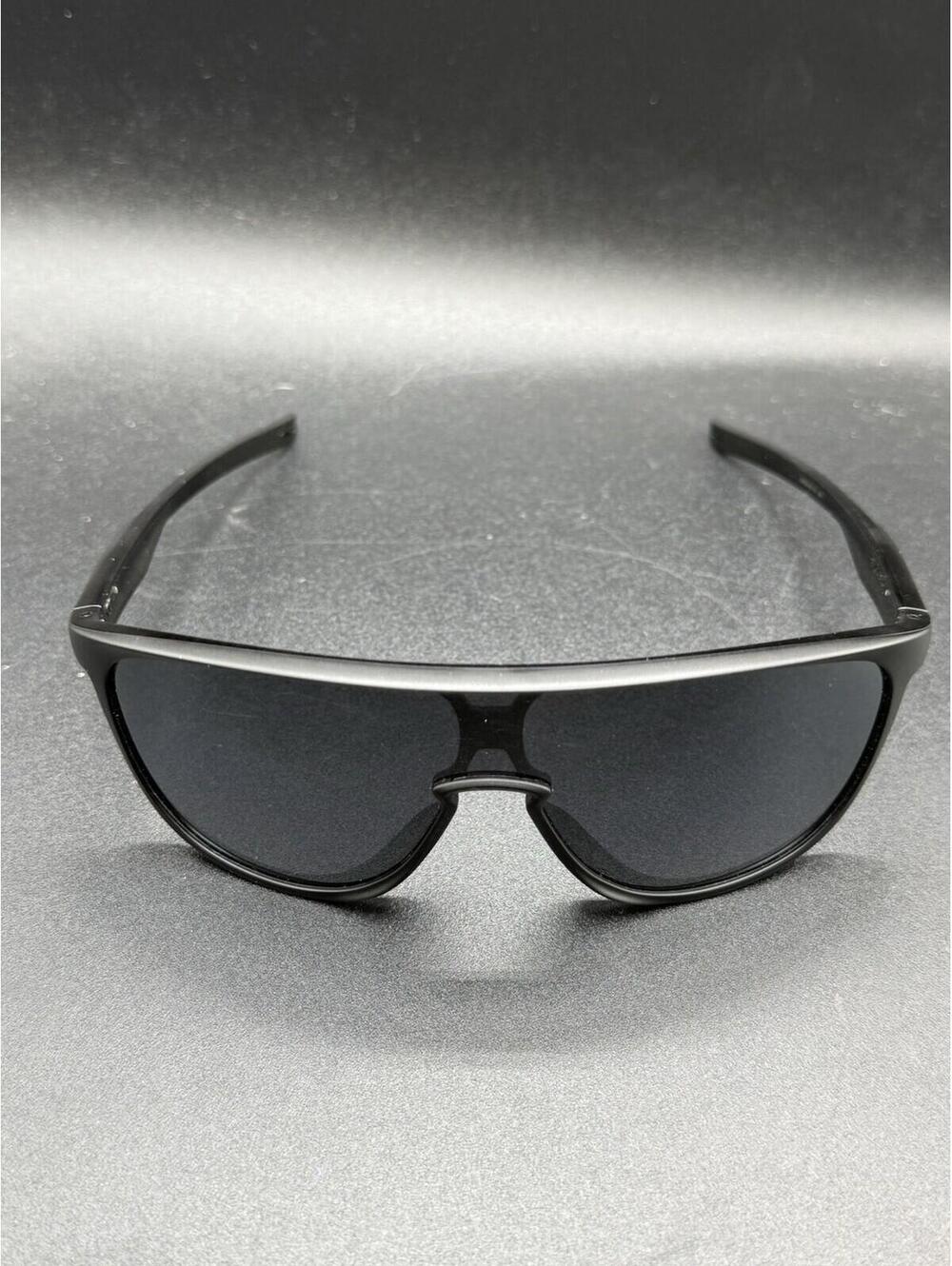 Oakley Trillbe Matte Black/Warm Grey Lenses OO9318-05